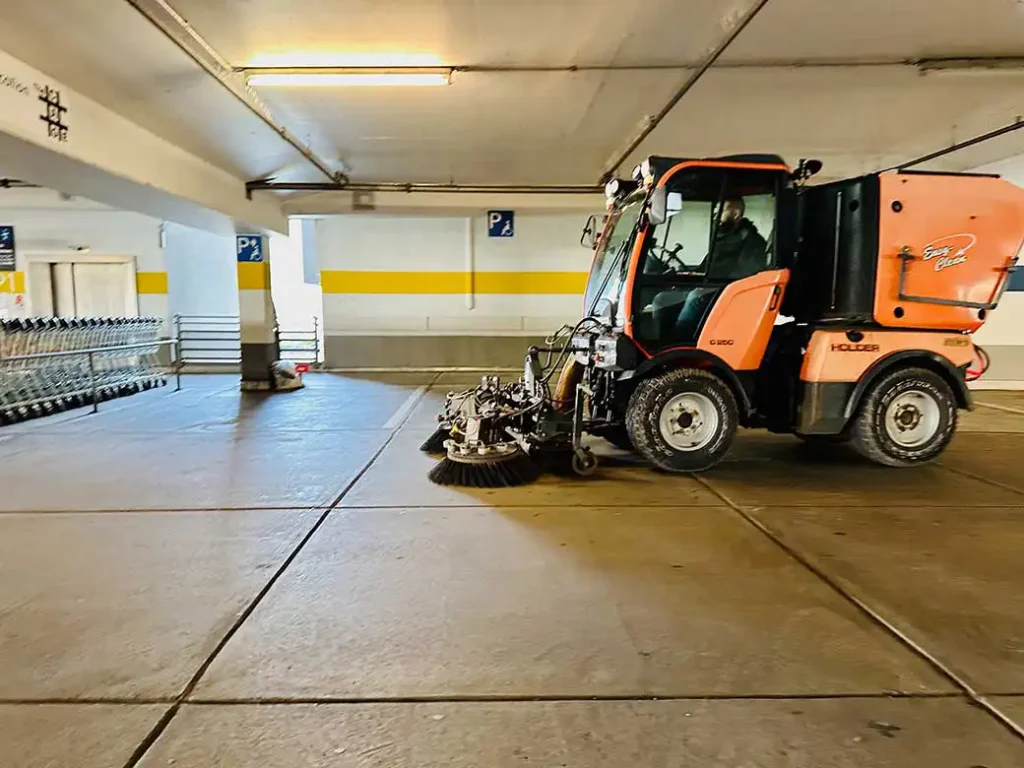 Parkhausreinigung vom Profi